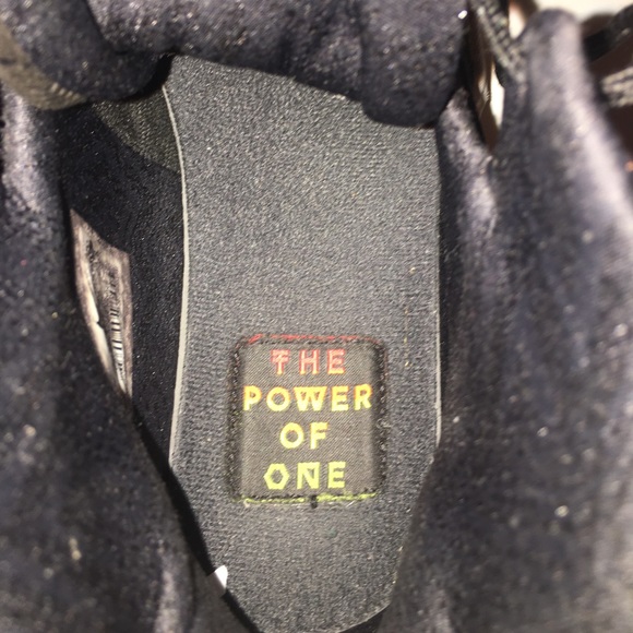 Nike’s 2016 “The Power of One” Sz: 6.5 KIDS - Picture 6 of 8